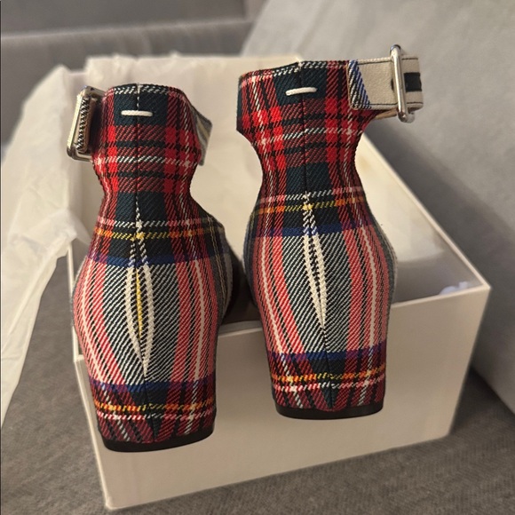 Maison Martin Margiela Plaid Ankle Strap Heels - Picture 4 of 9